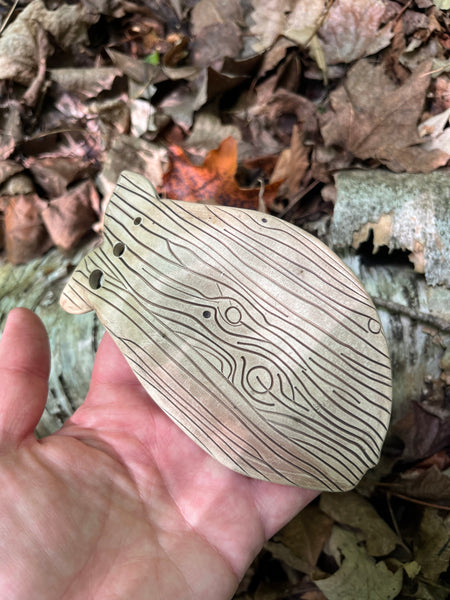 Herb Stripper Dish - Fish with leaf print, wood grain