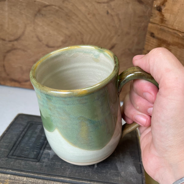 Mug - Moss Pour (V21)