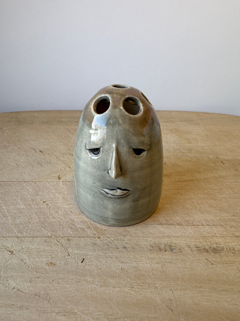 Mini Face Vase (TX38)