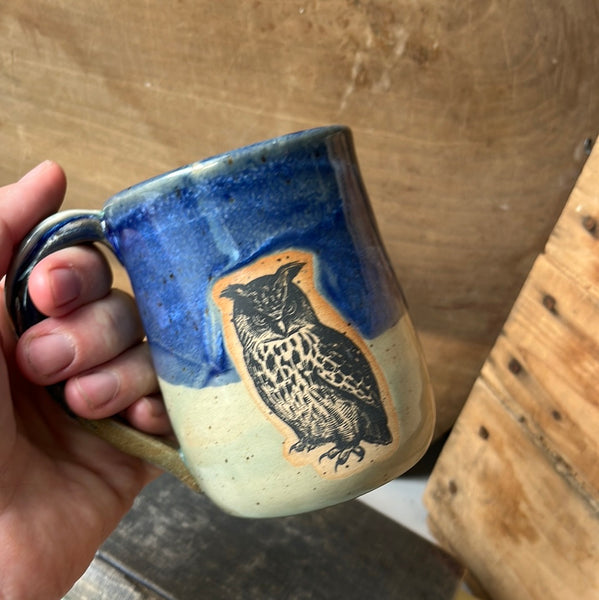 Mug with Owl & Leaf (V30)