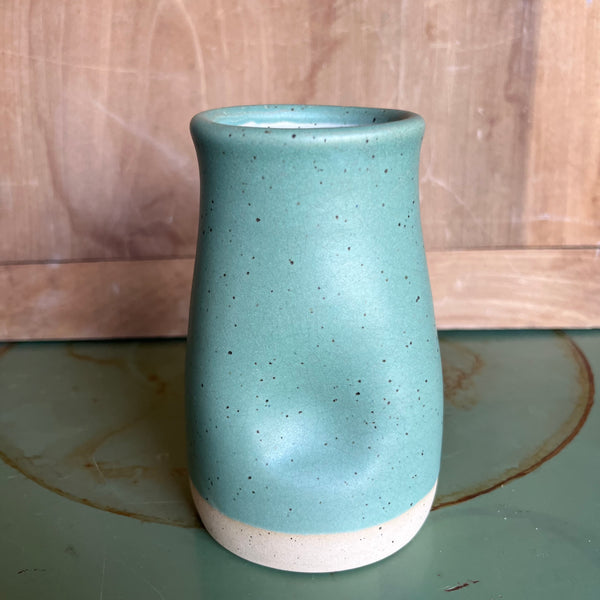 Vase - green with dimple