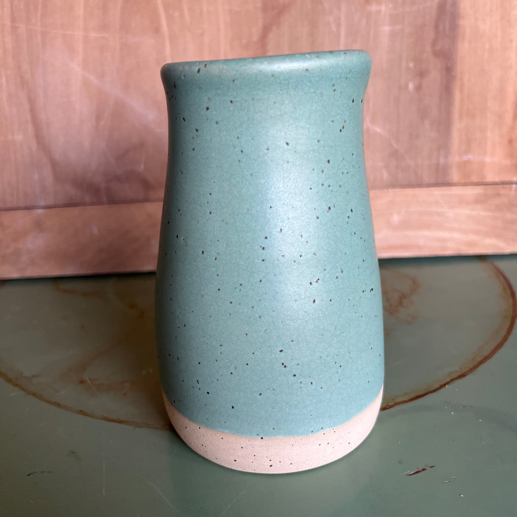 Vase - green with dimple